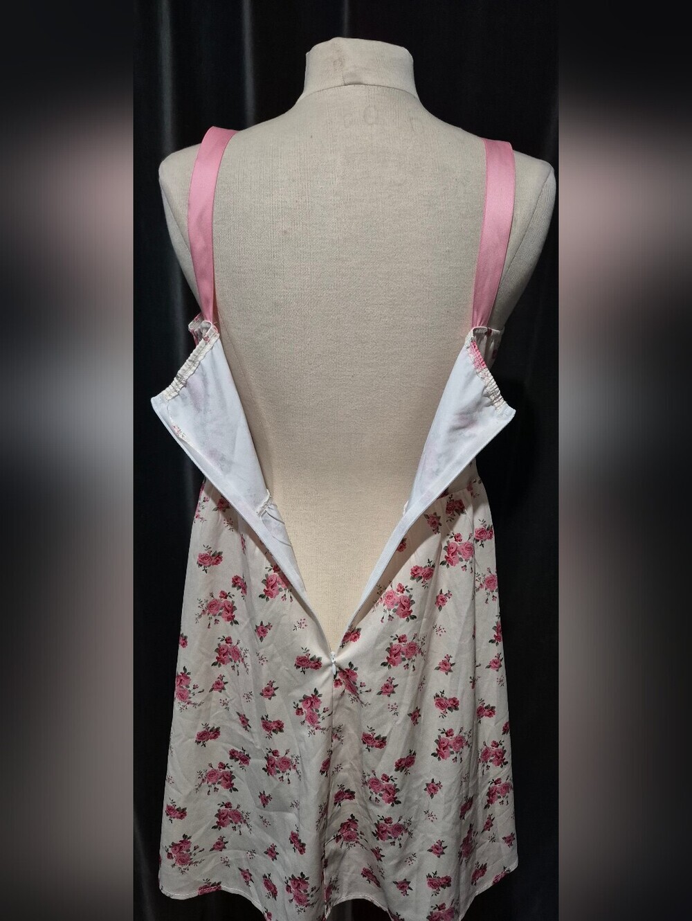 Pink Floral Tie-Back Dress - Picture 4 of 7
